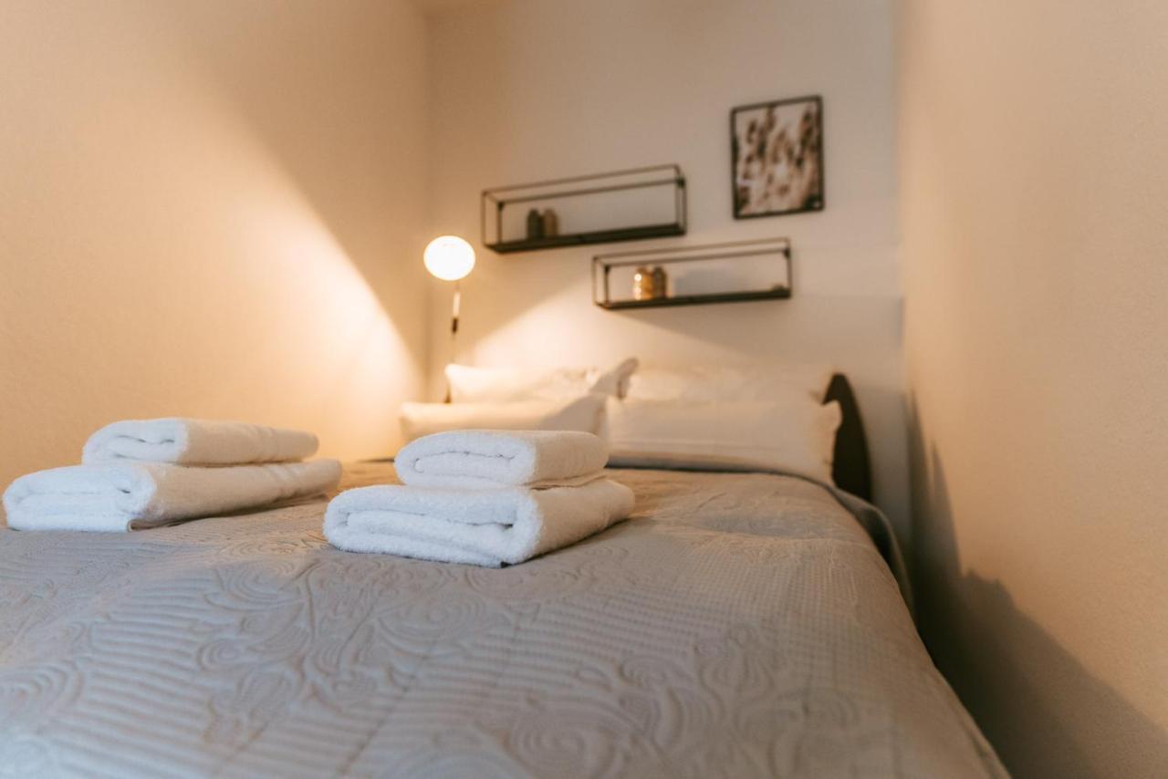 Staylight Cozy Appartement, Ruhig Und Citynah Gelegen, Netflix, Premium Ausstattung Celle Bagian luar foto